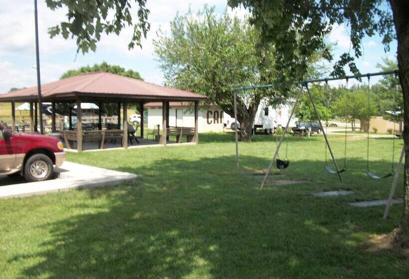 فندق Budget Host Westgate Inn