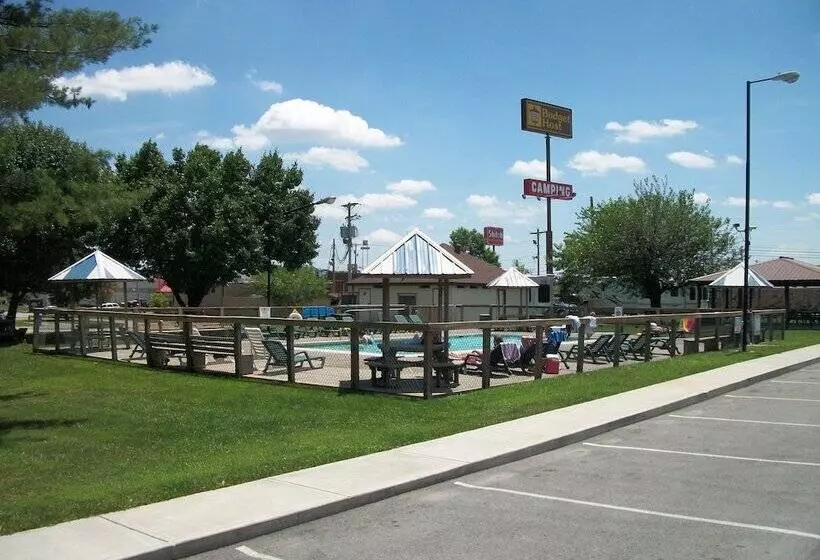 Hôtel Budget Host Westgate Inn