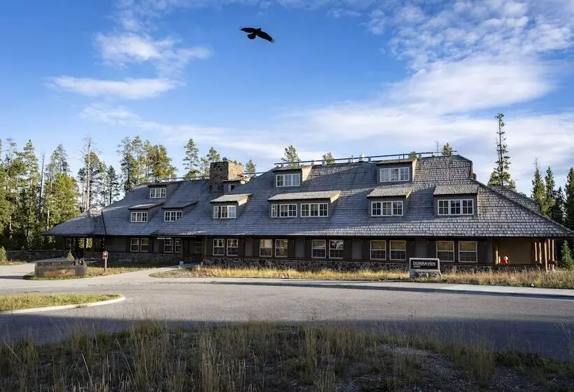 בית מלון כפרי Canyon Lodge & Cabins   Inside The Park