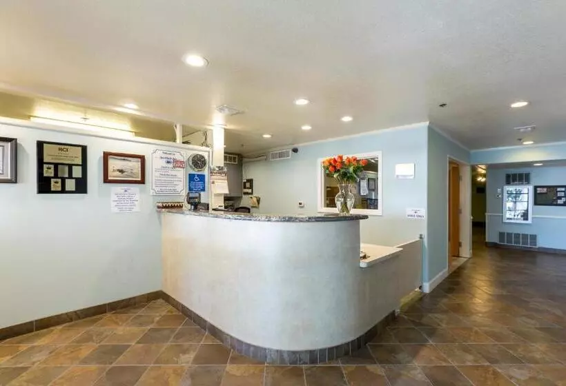 Отель Capistrano Surfside Inn