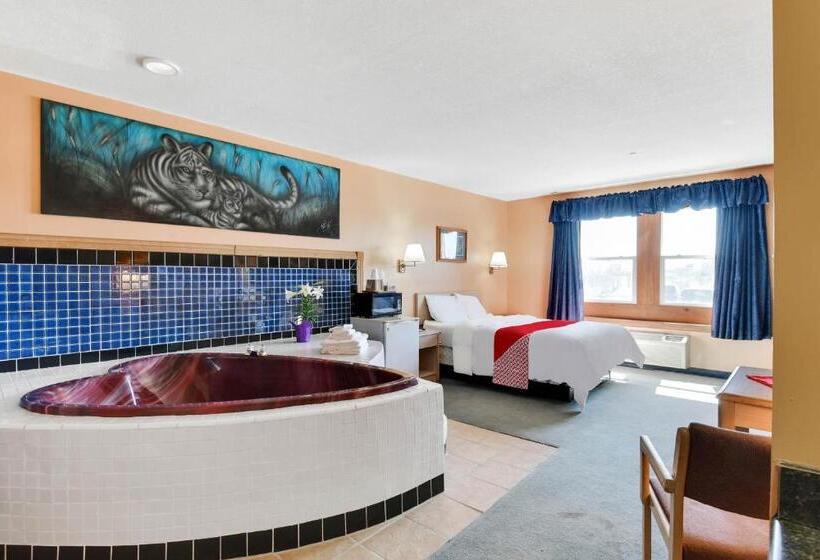 בית מלון כפרי Casa Loma Economy Inn