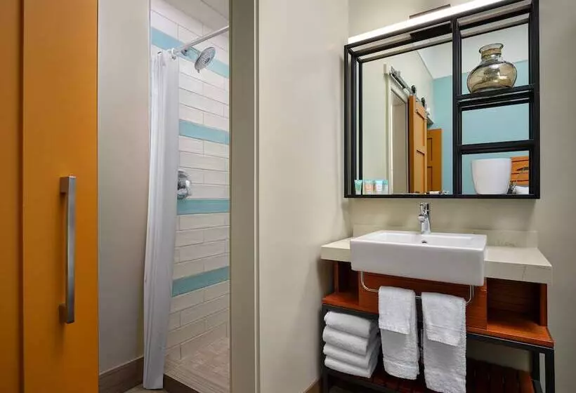 هتل Catalina Island Inn