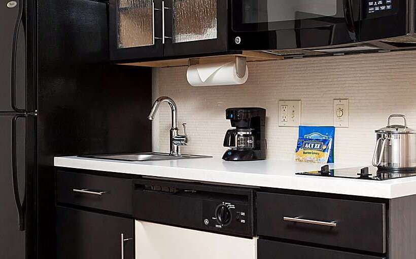 هتل Sonesta Simply Suites Miami Airport Doral