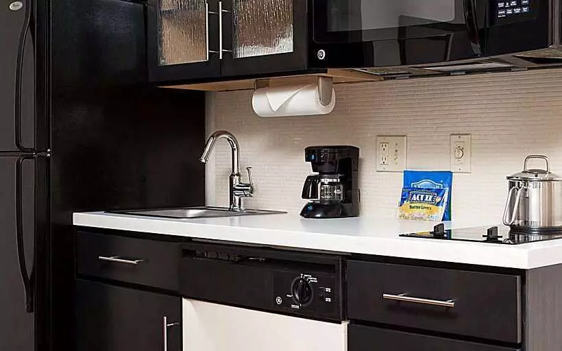 בית מלון כפרי Sonesta Simply Suites Miami Airport Doral