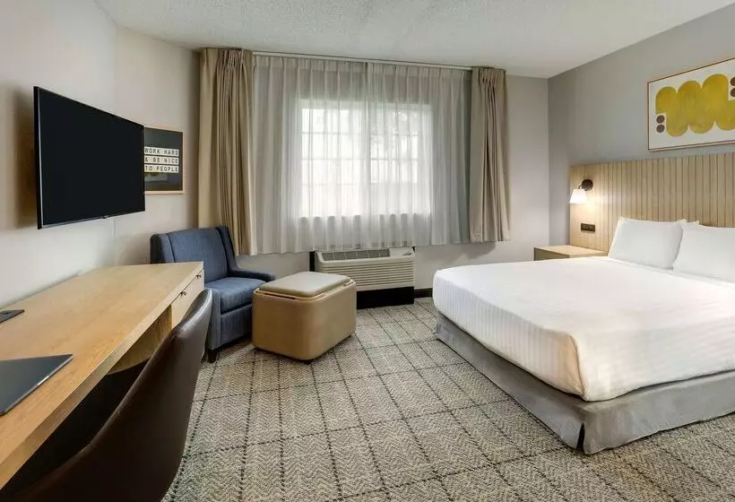 בית מלון כפרי Sonesta Simply Suites Miami Airport Doral