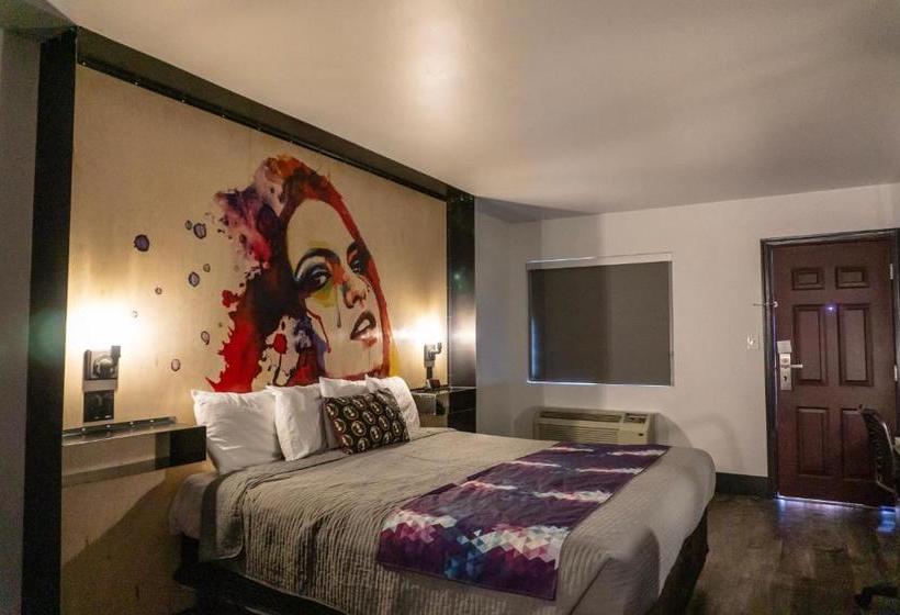 ホテル Surestay  By Best Western Phoenix Downtown