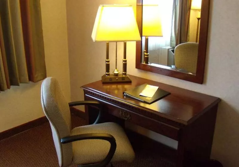 Surestay Hotel By Best Western Seatac Airport North