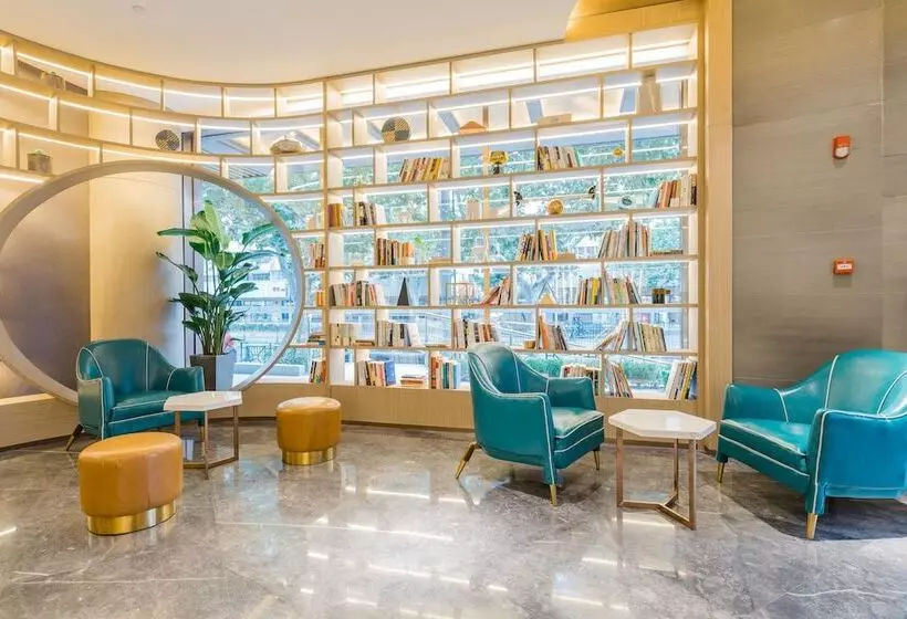 Atour Hotel Yifeng Terminal Building Zhongshan