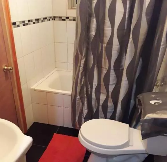 ベッドアンドブレックファースト Hostal Girasoles, Empresas,facturas