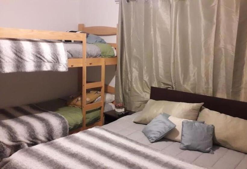 تختخواب و صبحانه Hostal Girasoles, Empresas,facturas