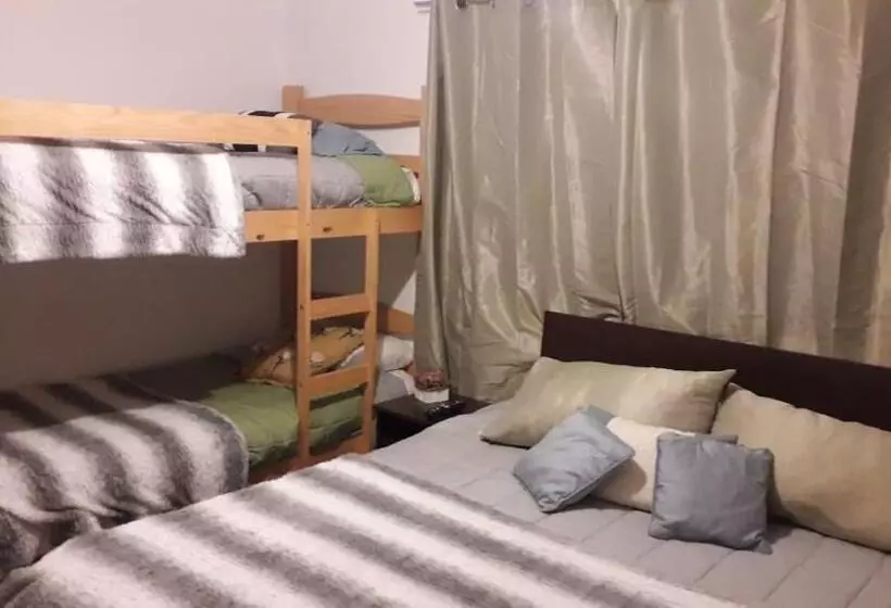 ベッドアンドブレックファースト Hostal Girasoles, Empresas,facturas