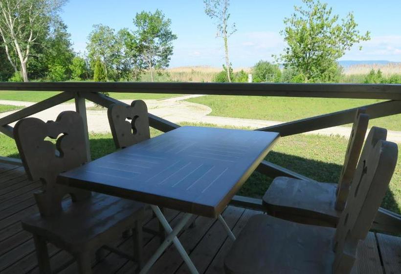 민박 Napsugár Club és Panzió