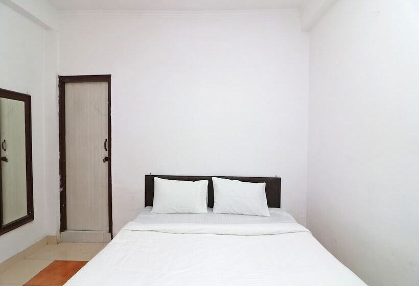 Hotell Spot On 42402 Doon Inn