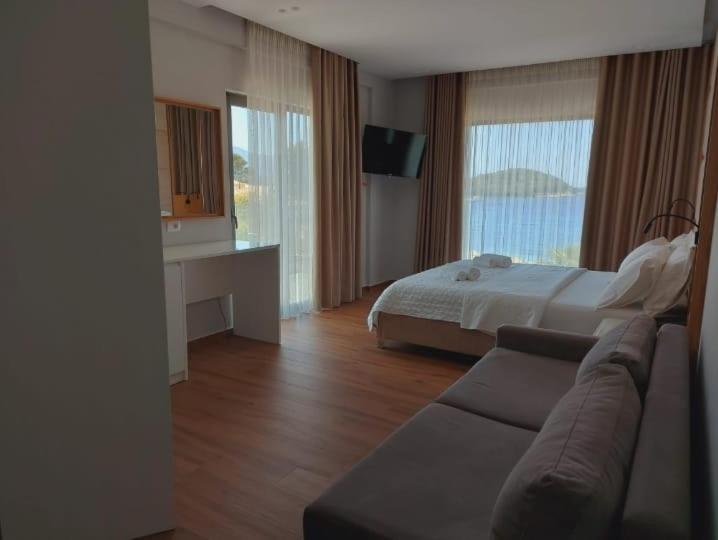King Hotel Ksamil