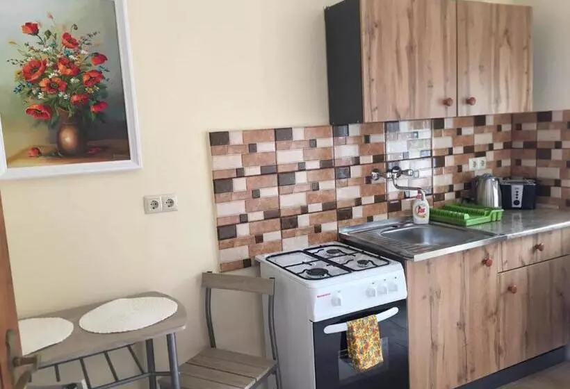 ペンション Napfény Apartman