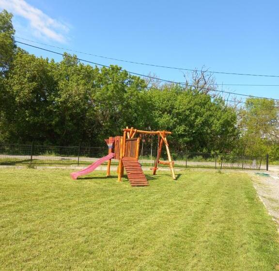 Pensionat Napfény Apartman