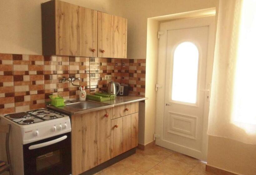 Pensionat Napfény Apartman