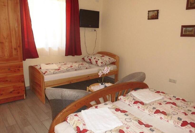 Pensionat Napfény Apartman