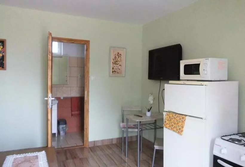 ペンション Napfény Apartman