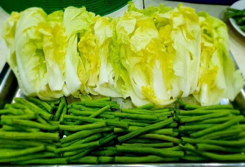 Sawasdee Buriram Resort