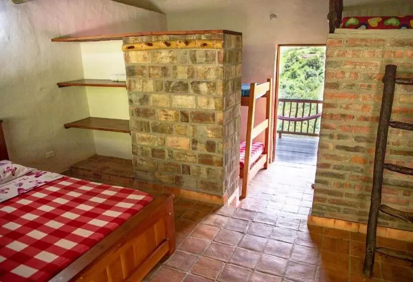 El Refugio Hostel Curití