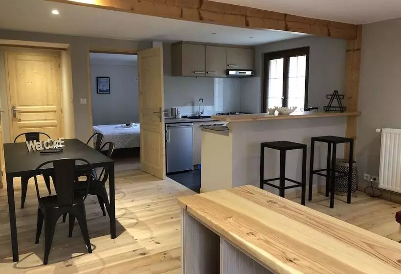 تختخواب و صبحانه O Chiroulet  Le Refuge De L Isard