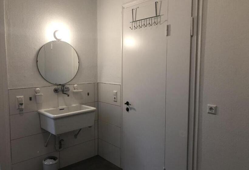 Пансион Ferienzimmer Tübingen