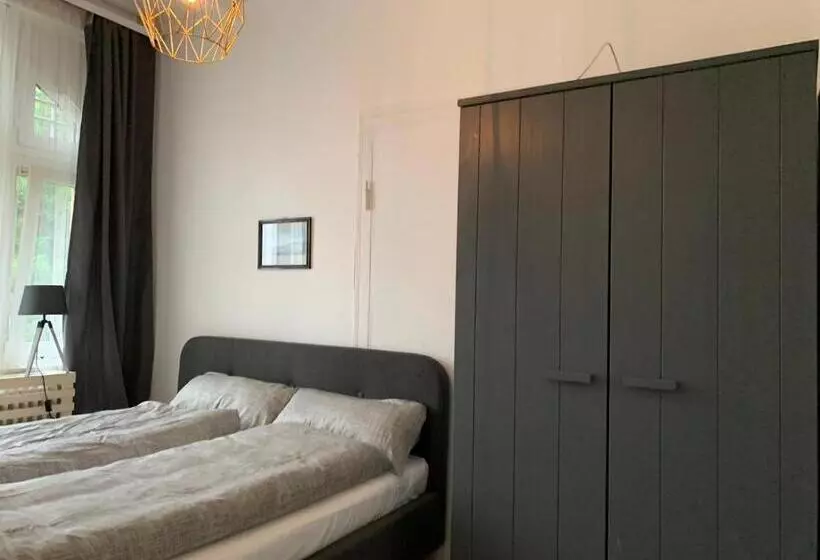 ペンション Ferienzimmer Tübingen