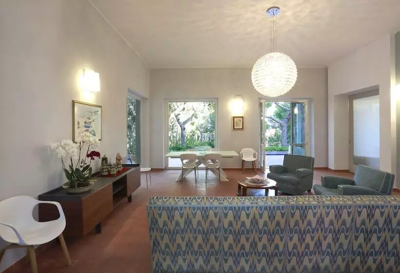 Aamiaismajoitus (B&B) Dimora Villa Serena Porto Selvaggio