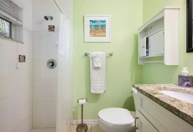 هتل Seahorse Beach Bungalows