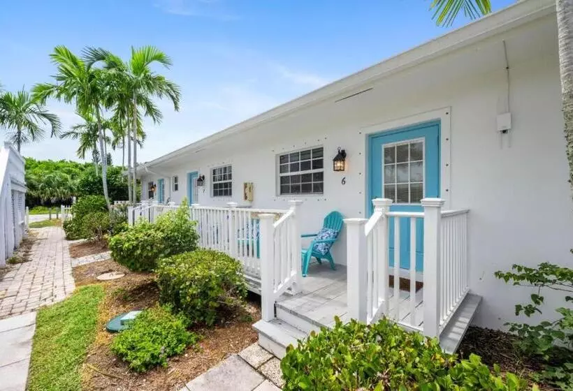 هتل Seahorse Beach Bungalows