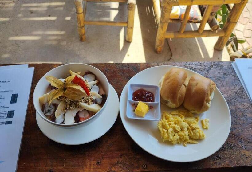 Pensionat Mancora Beach House