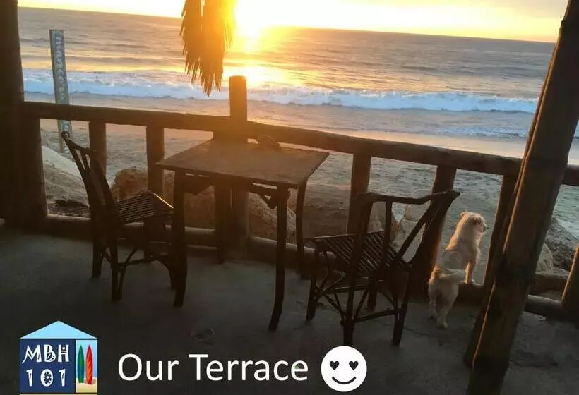 ペンション Mancora Beach House