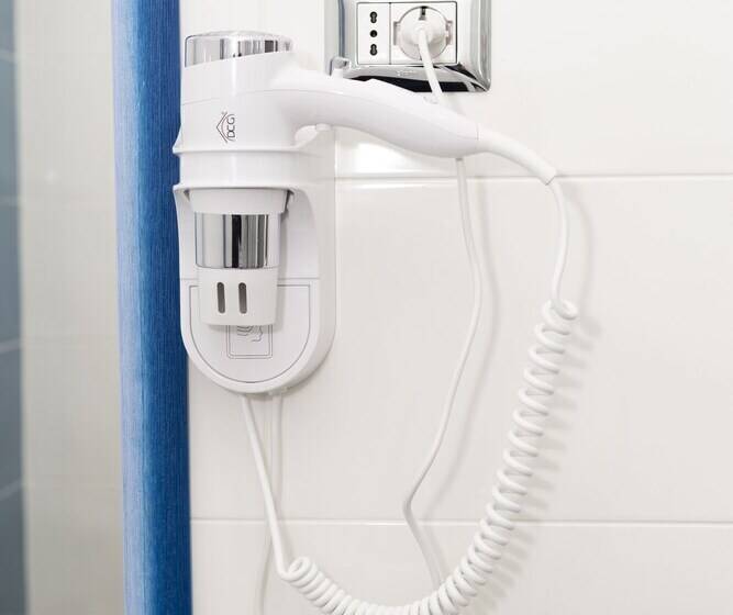 پانسیون Violetta