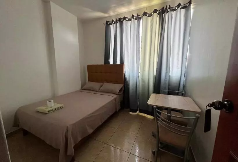 هاستل Hospedaje Senegal Cerca Al Aeropuerto