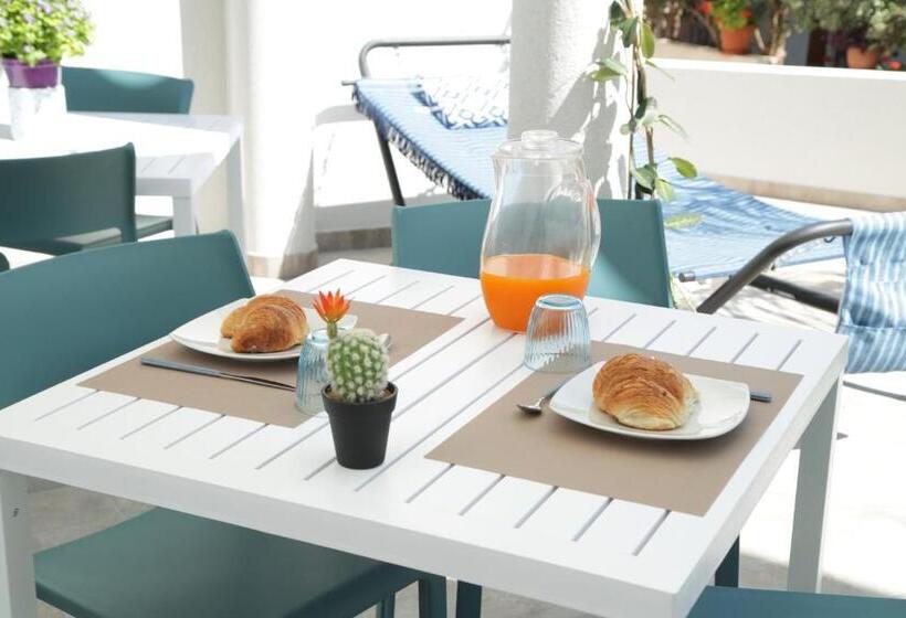 تختخواب و صبحانه Terra D'amare