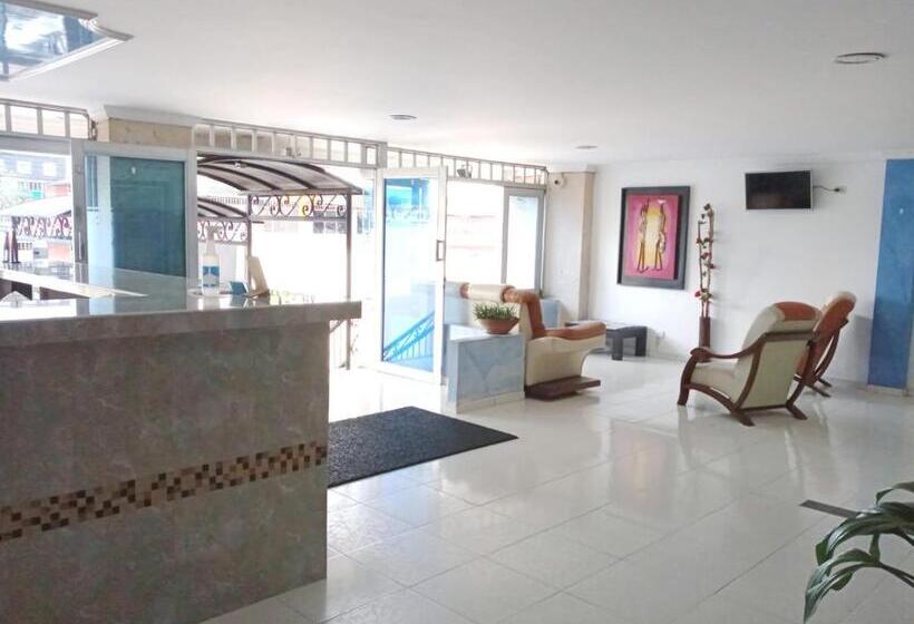 酒店 Diamante Blue