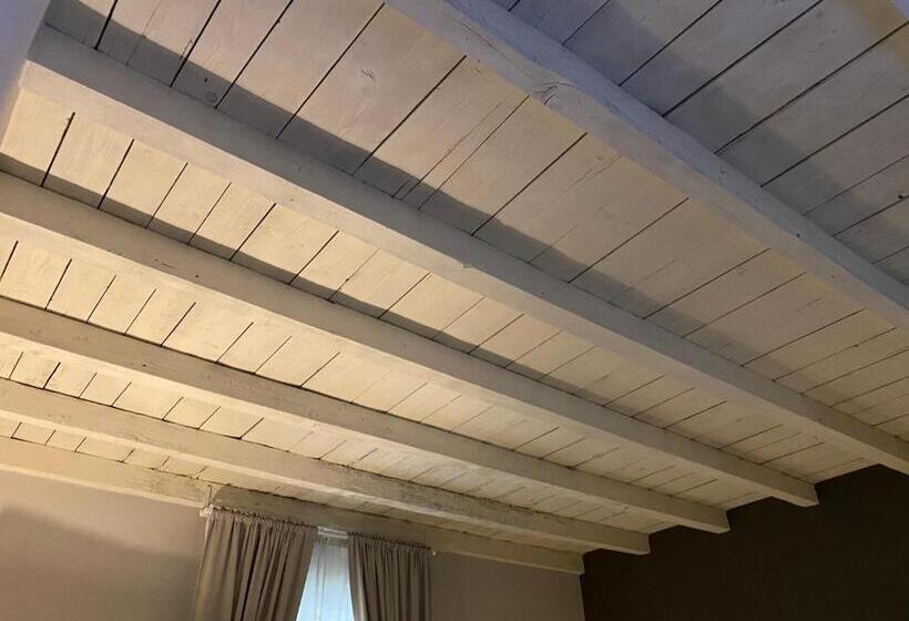 Пансион Lo Stallone  Malpensa Milan Airport