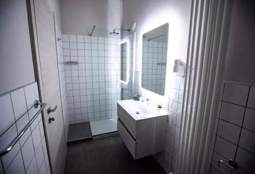 Majatalo Lo Stallone  Malpensa Milan Airport