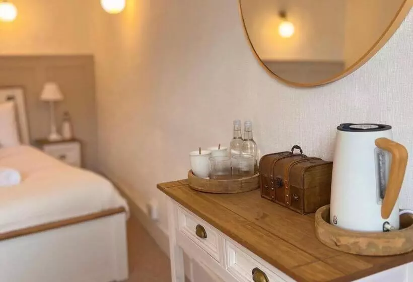 هاستل Black Buoy Inn