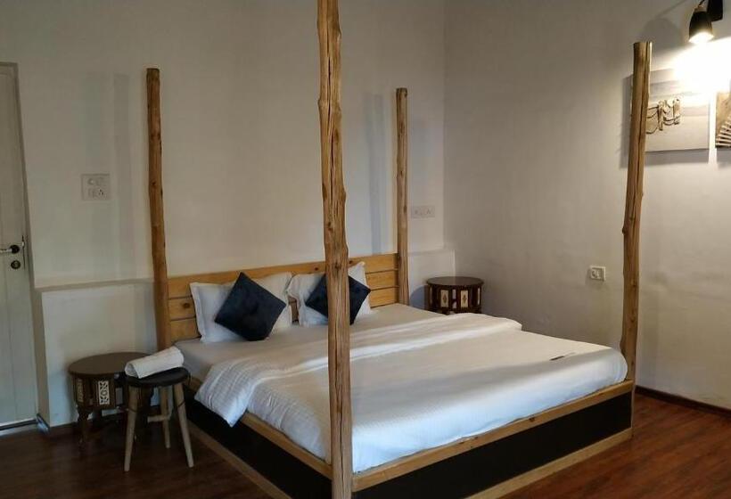 הוסטל The White Balcao