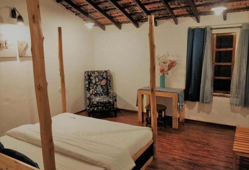 הוסטל The White Balcao