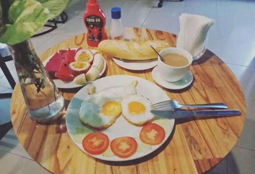 تختخواب و صبحانه Hue Melody Hostel