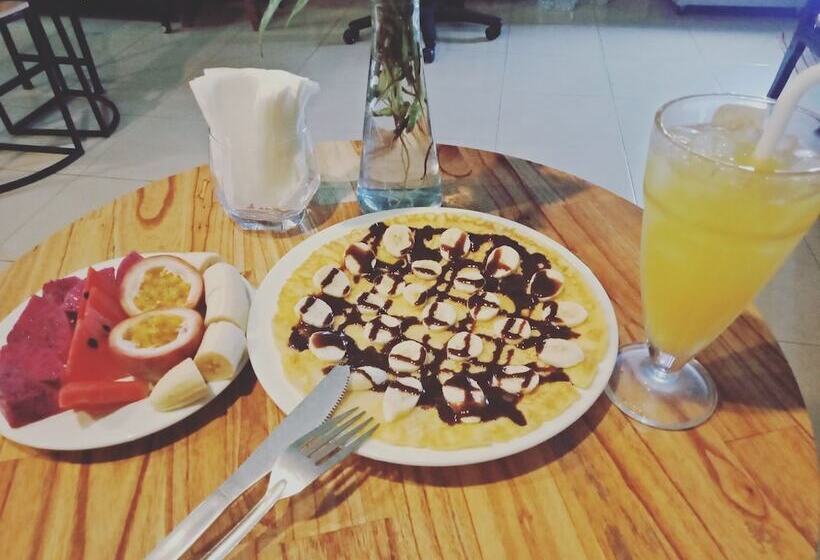 تختخواب و صبحانه Hue Melody Hostel