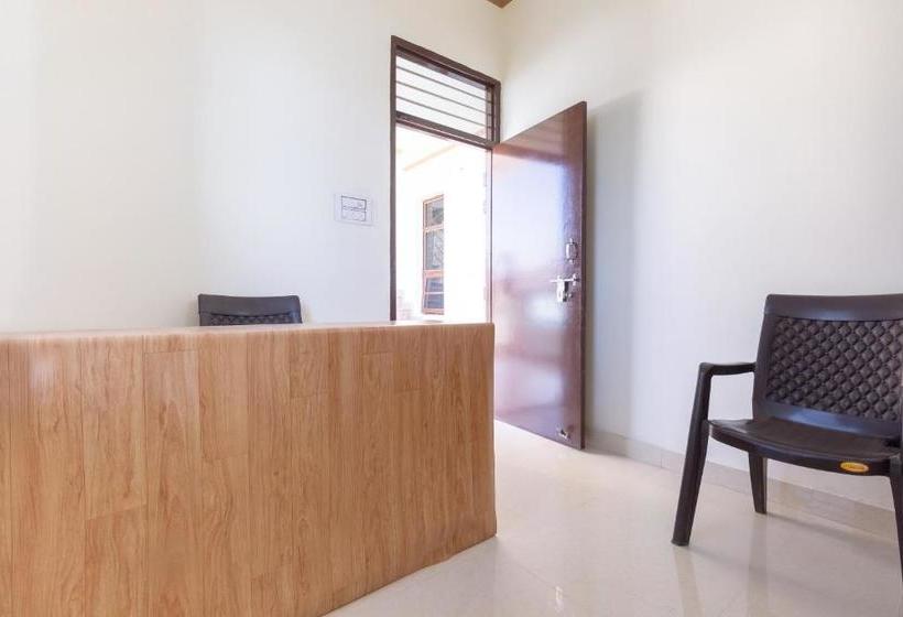 酒店 Spot On 40643 Sweet Lodge