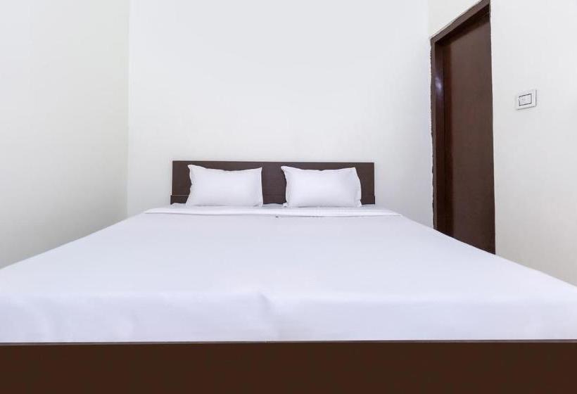 酒店 Spot On 40643 Sweet Lodge