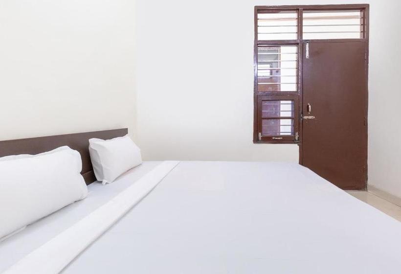 酒店 Spot On 40643 Sweet Lodge