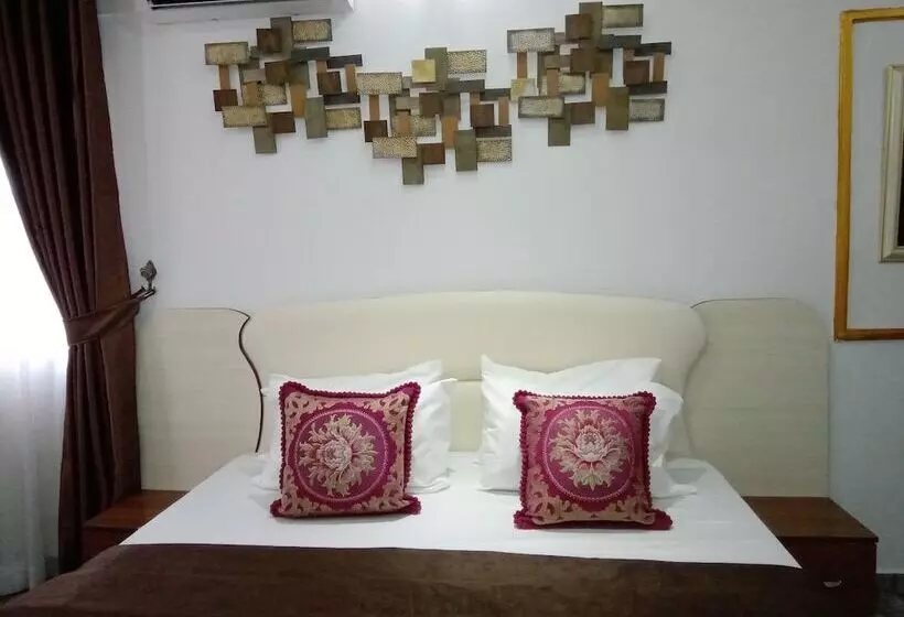 Jerico Villa Hotel & Suites