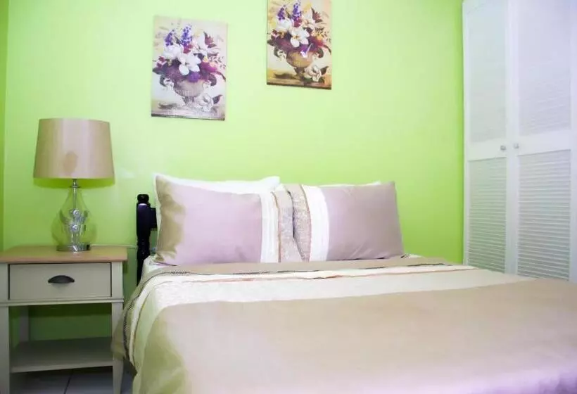 پانسیون Silver View Apartments