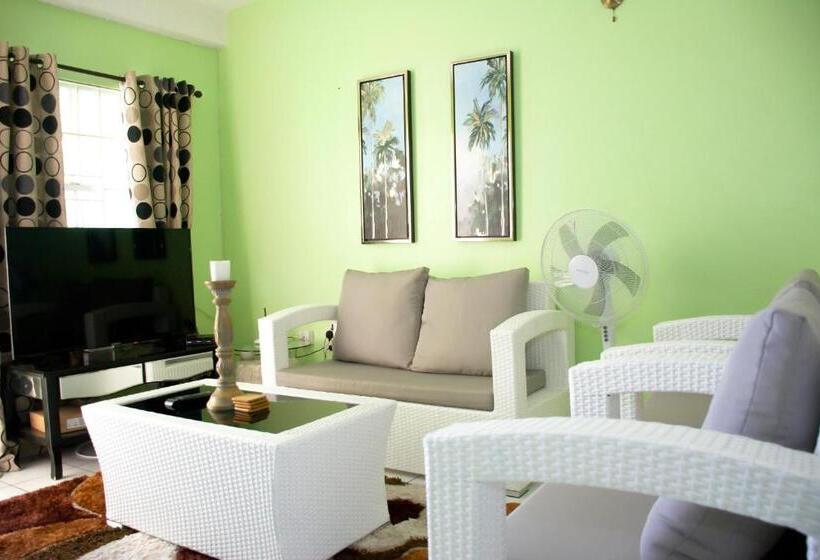 پانسیون Silver View Apartments